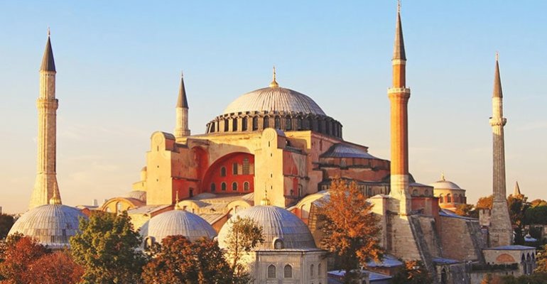 Top Tourist Attractions in Turkey: What You Shouldn’t Miss