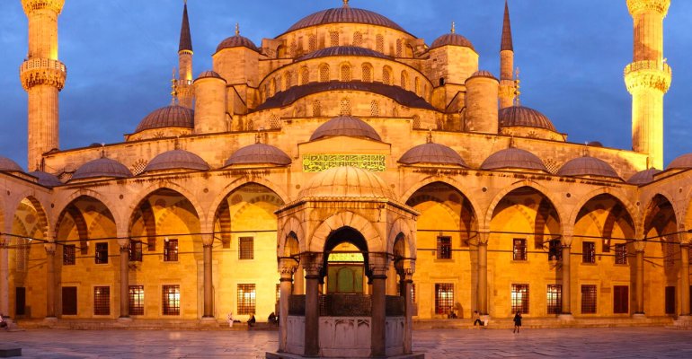 Turkish Architecture: From Ottoman Palaces to Seaside Stone Houses